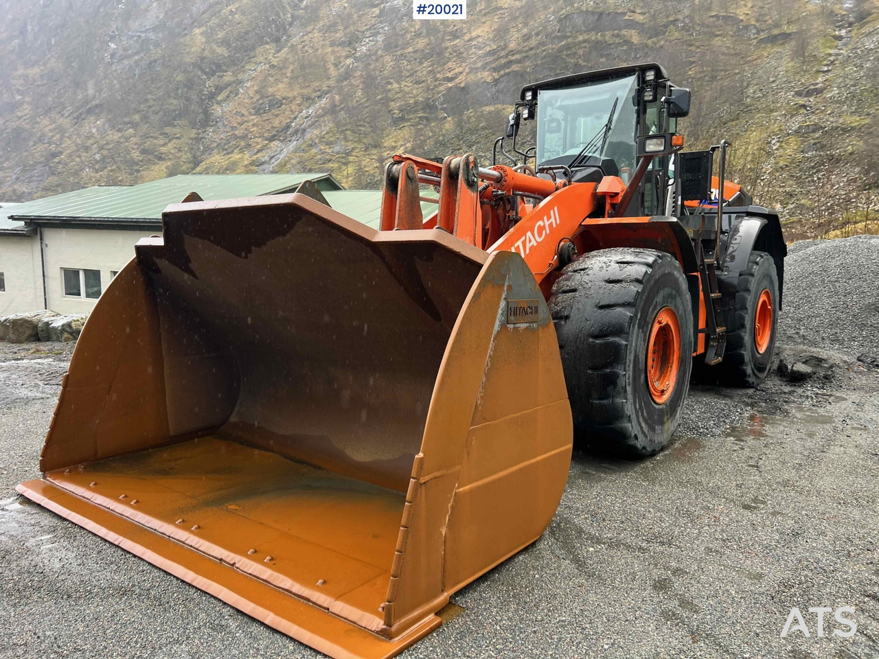 Hitachi zw370-6 Hjullaster m/ vekt, skriver og skuffe - Cargadora de ruedas: foto 2 Hitachi zw370-6 Hjullaster m/ vekt, skriver og skuffe - Cargadora de ruedas: foto 2