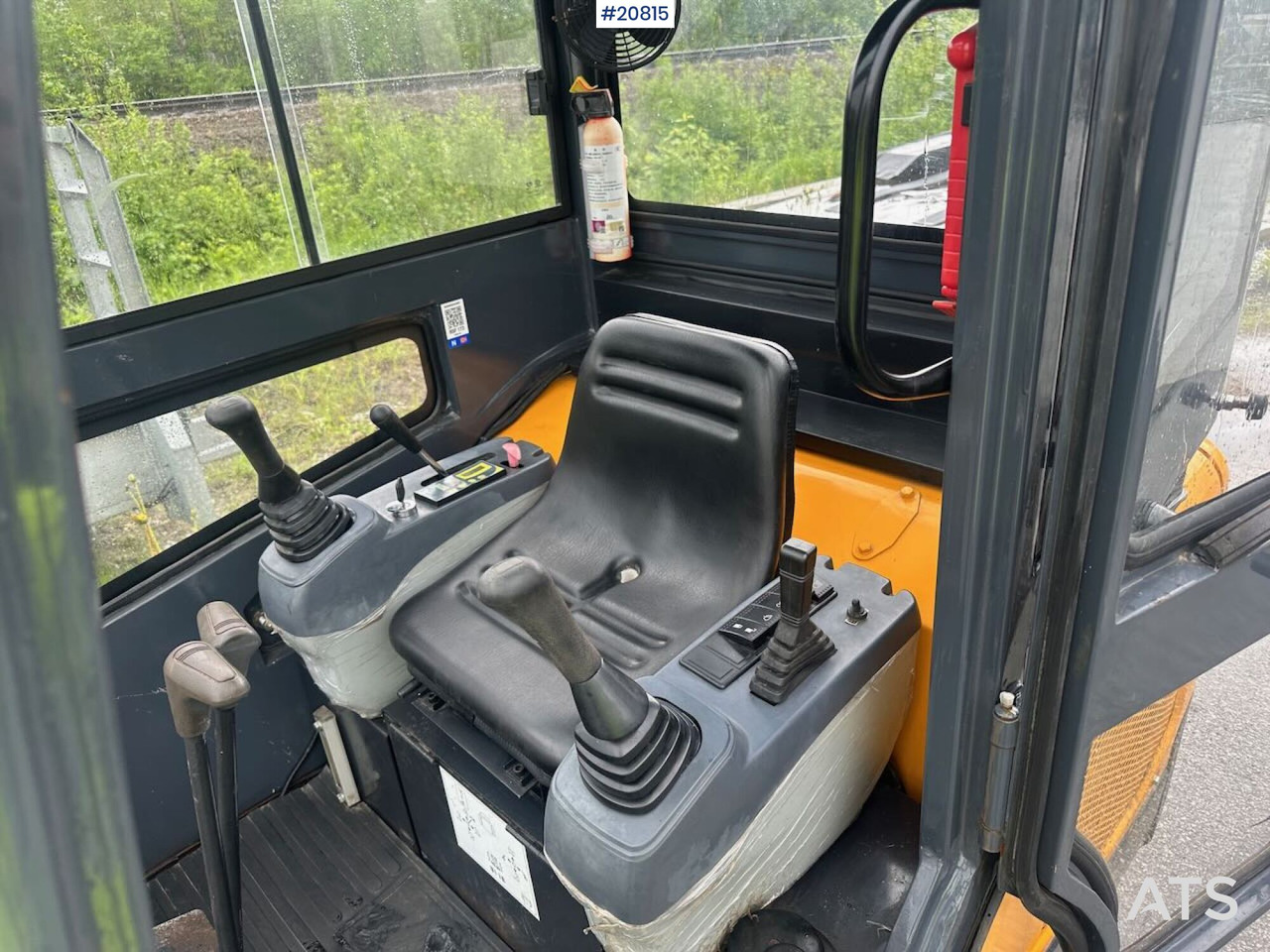 Miniexcavadora Infront YFE20: foto 25