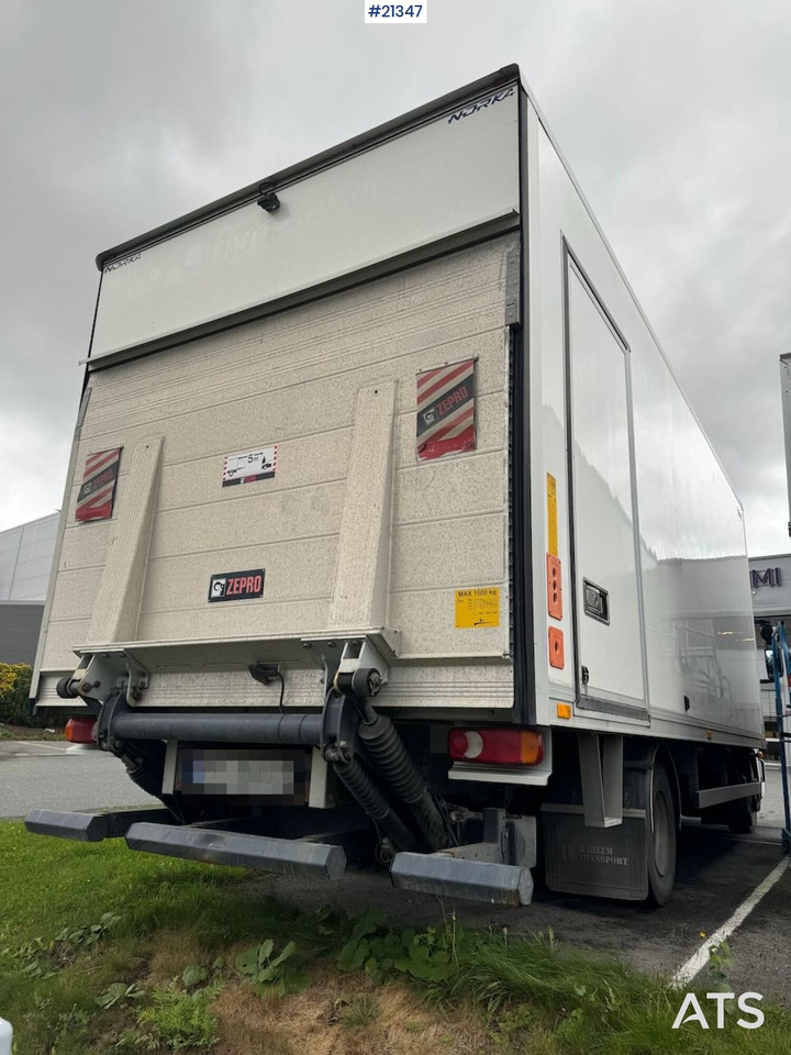 Iveco Eurocargo 75-210 - Camión caja cerrada: foto 5 Iveco Eurocargo 75-210 - Camión caja cerrada: foto 5