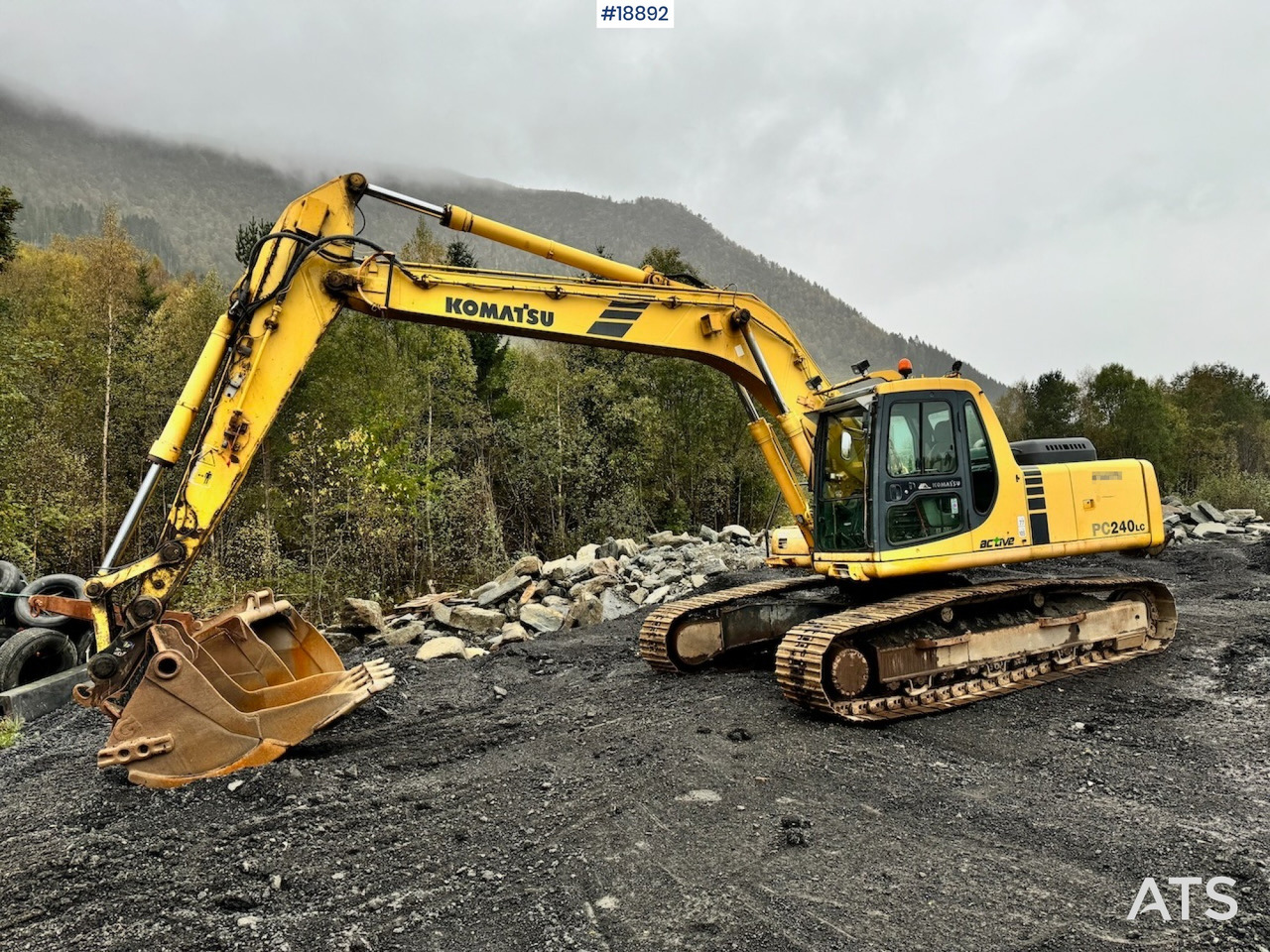 Komatsu PC240LC-6K Beltegraver m/ Graveskuffe - Excavadora: foto 2 Komatsu PC240LC-6K Beltegraver m/ Graveskuffe - Excavadora: foto 2