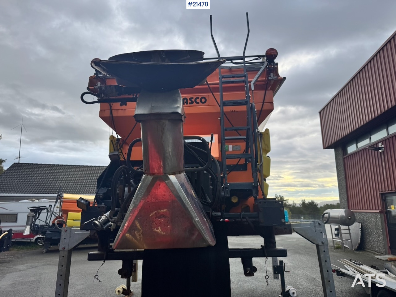 Rasco L4500 - Esparcidor de sal: foto 4 Rasco L4500 - Esparcidor de sal: foto 4