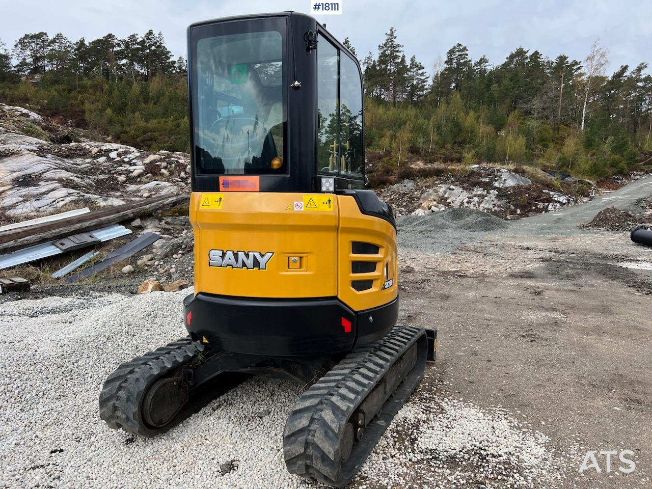 SANY SY26U - Excavadora: foto 5 SANY SY26U - Excavadora: foto 5