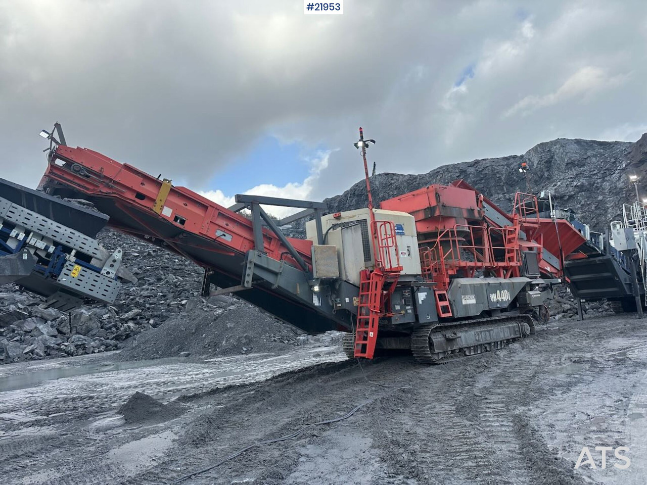 Sandvik UH440i spindel. SE VIDEO. - Trituradora de cono: foto 1 Sandvik UH440i spindel. SE VIDEO. - Trituradora de cono: foto 1