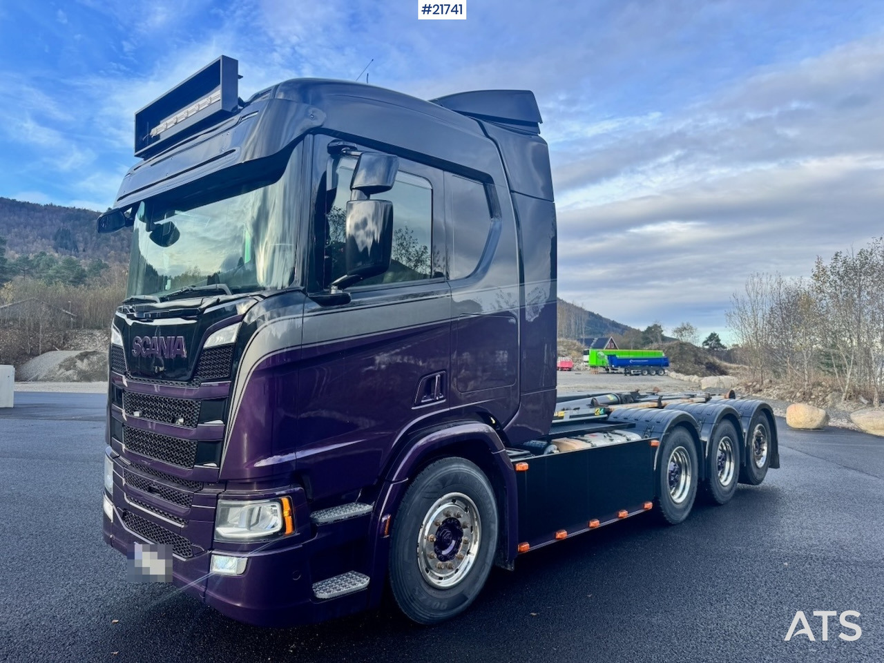 Scania 2018 Scania R580 Tridem Krokbil m/ Kranhydraulikk. Nylakkert! - Camión multibasculante: foto 2 Scania 2018 Scania R580 Tridem Krokbil m/ Kranhydraulikk. Nylakkert! - Camión multibasculante: foto 2