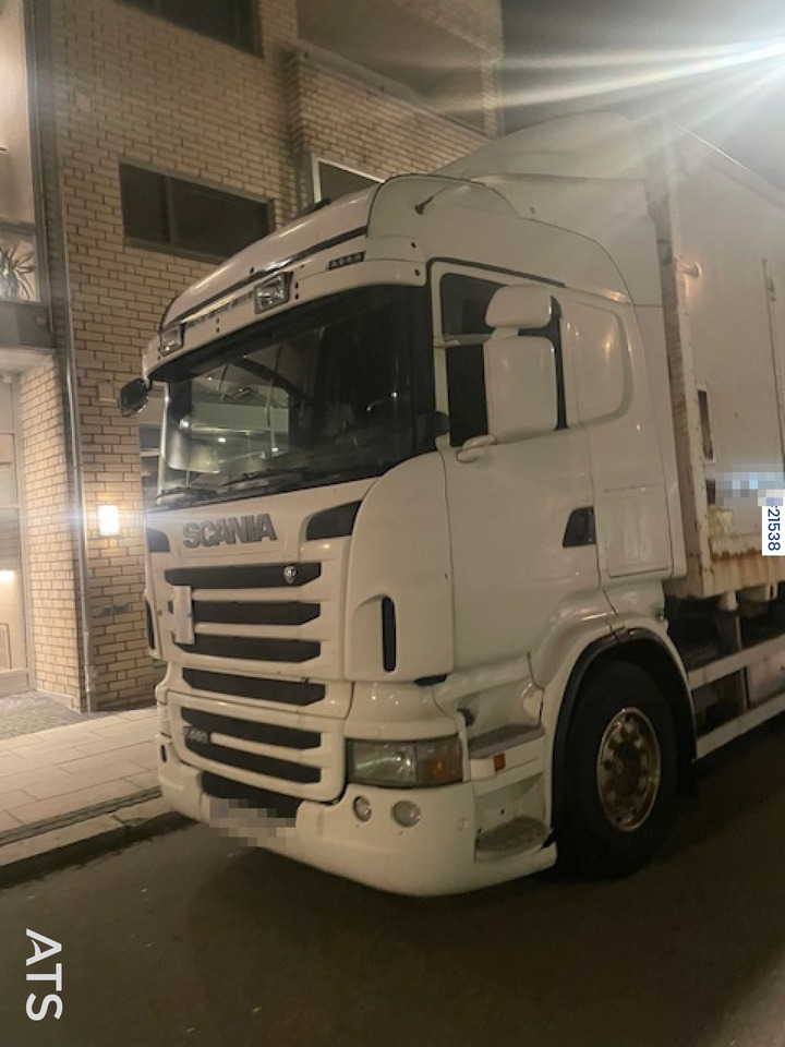 Scania R480 Skapbil m/ 2t lift - Camión caja cerrada: foto 2 Scania R480 Skapbil m/ 2t lift - Camión caja cerrada: foto 2