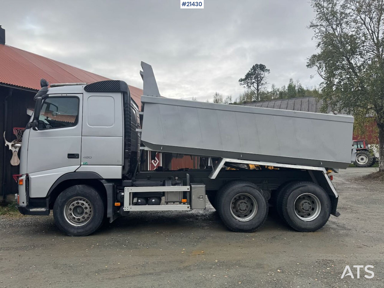 Volvo FH480 - Camión volquete: foto 2 Volvo FH480 - Camión volquete: foto 2