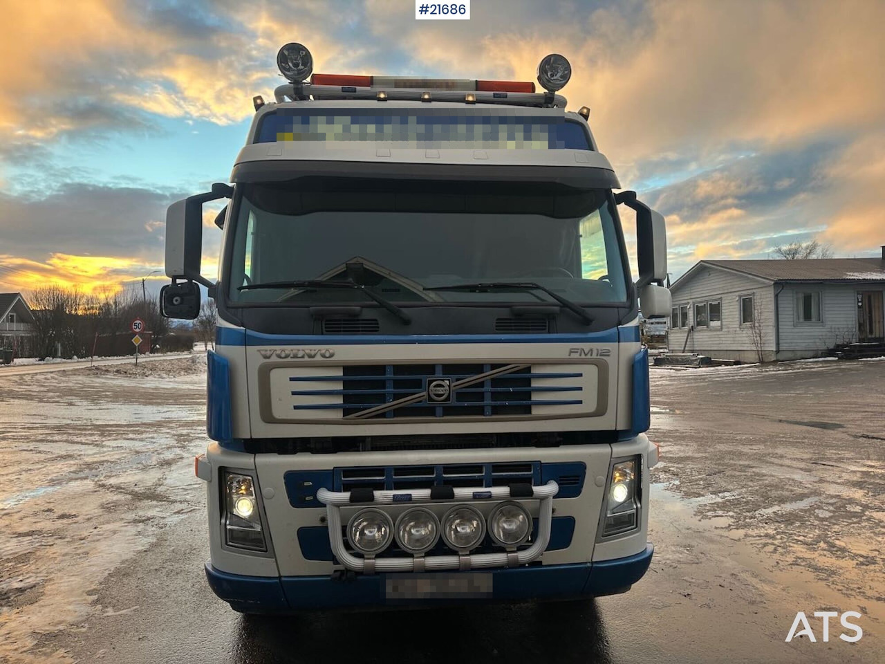 Volvo FM12 Globetrotter 6x4 kranbil m/ bak montert 18 t/m kran og vinsj. SE VIDEO - Camión grúa: foto 4 Volvo FM12 Globetrotter 6x4 kranbil m/ bak montert 18 t/m kran og vinsj. SE VIDEO - Camión grúa: foto 4