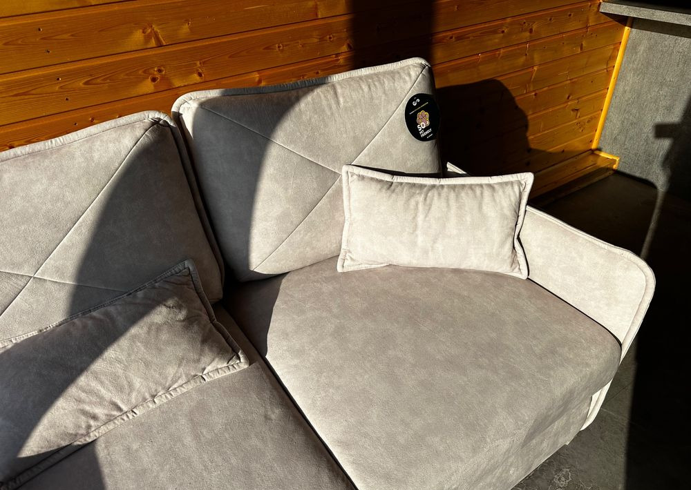 Boro Drewniany DOMEK MOBILNY na przyczepie 7,5m x 2,5m - Autocaravana: foto 5 Boro Drewniany DOMEK MOBILNY na przyczepie 7,5m x 2,5m - Autocaravana: foto 5