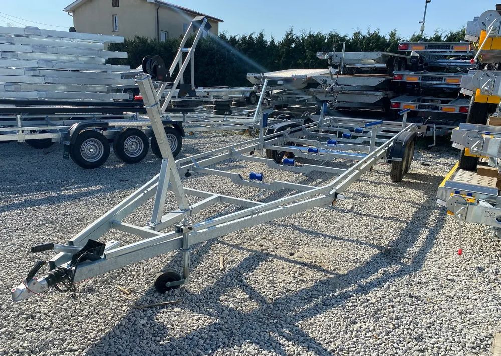 Boro Przyczepa PODŁODZIOWA 7,80M! - Remolque para barco: foto 1 Boro Przyczepa PODŁODZIOWA 7,80M! - Remolque para barco: foto 1