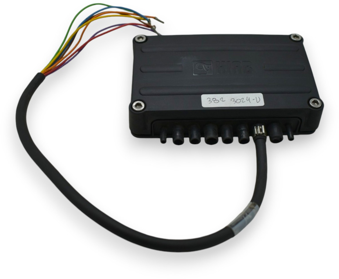 TWI Electronic Box 3823024-U - Recambio para Grúa para camión: foto 3 TWI Electronic Box 3823024-U - Recambio para Grúa para camión: foto 3