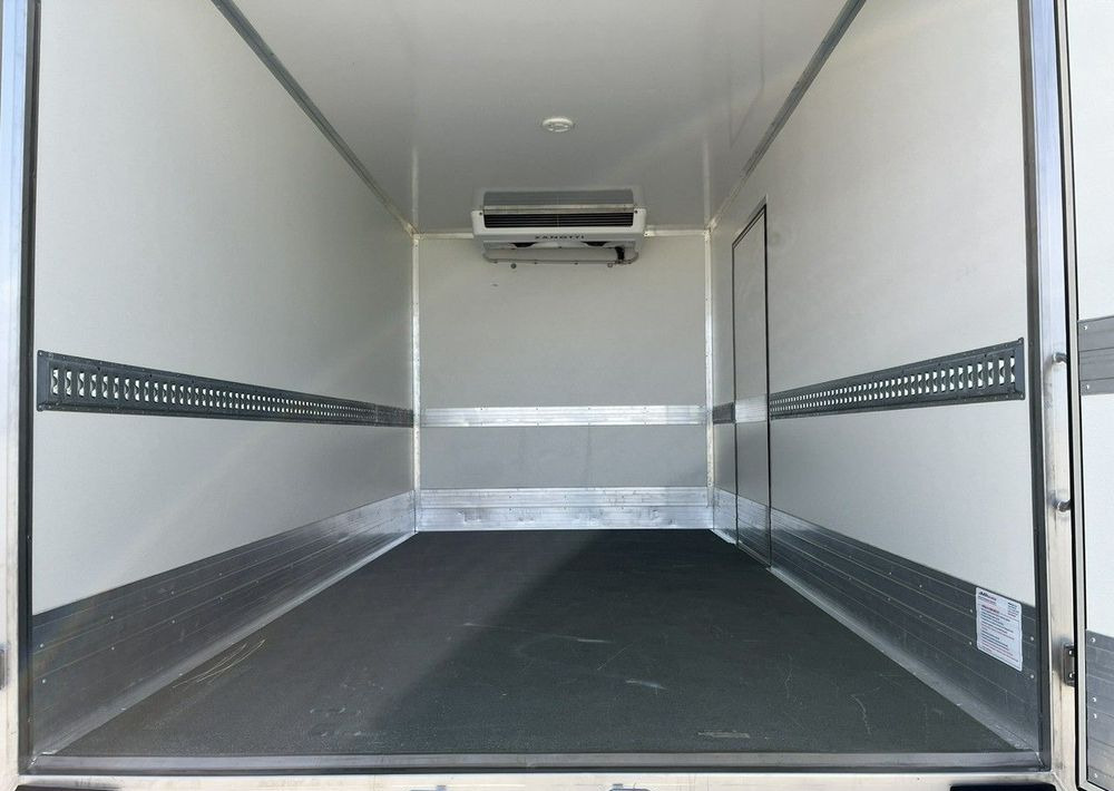 Iveco Daily - Furgoneta frigorifica: foto 5 Iveco Daily - Furgoneta frigorifica: foto 5