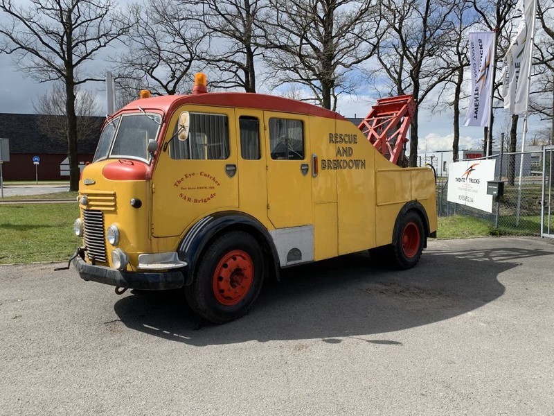 Commercial Commer Wrecker Afsleep Berging 1952 Barnfinds and Restoration projects Dubbelcabine bergingsvoertuig - Grua de remolque autos: foto 3 Commercial Commer Wrecker Afsleep Berging 1952 Barnfinds and Restoration projects Dubbelcabine bergingsvoertuig - Grua de remolque autos: foto 3
