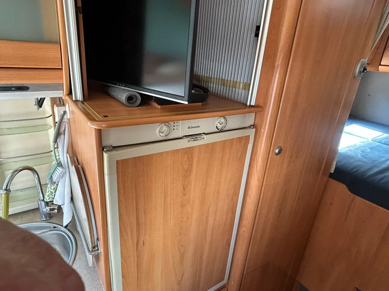 Autocaravana integral Fiat B644 6 personen HYMER de mooiste van Nederland: foto 12