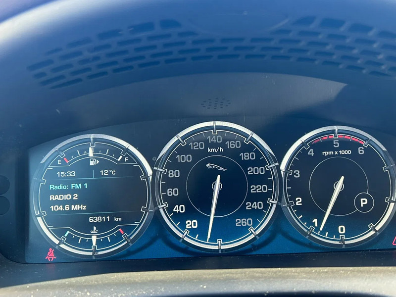 Berlina Jaguar XJ 3.0 V6D 275 PK /AUTOM / PANO DAK / VOL LEDER / MERIDAN / EXPORT PRICE: foto 10