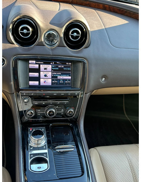 Berlina Jaguar XJ 3.0 V6D 275 PK /AUTOM / PANO DAK / VOL LEDER / MERIDAN / EXPORT PRICE: foto 7