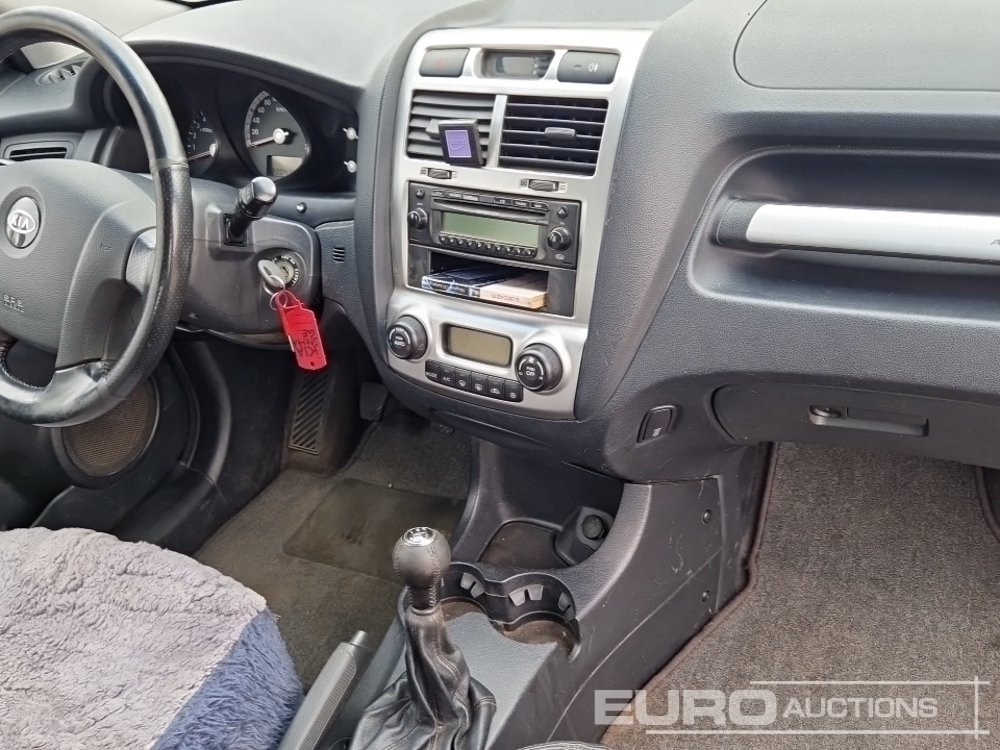 SUV/ Todoterreno 2005 Kia Sportage: foto 30