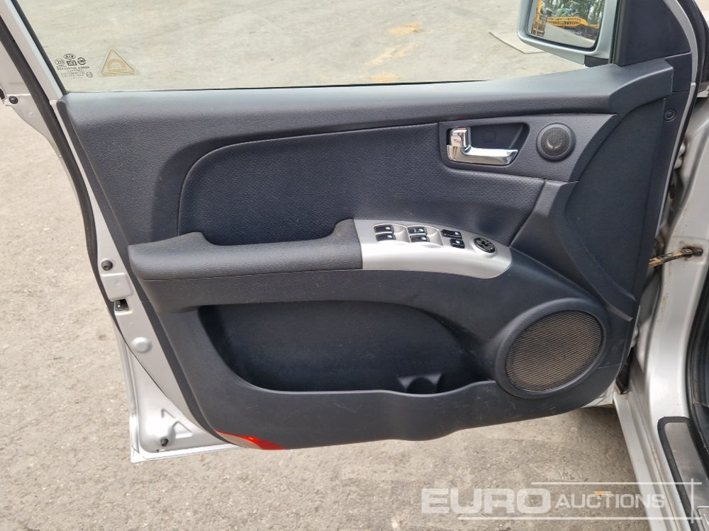 SUV/ Todoterreno 2005 Kia Sportage: foto 26