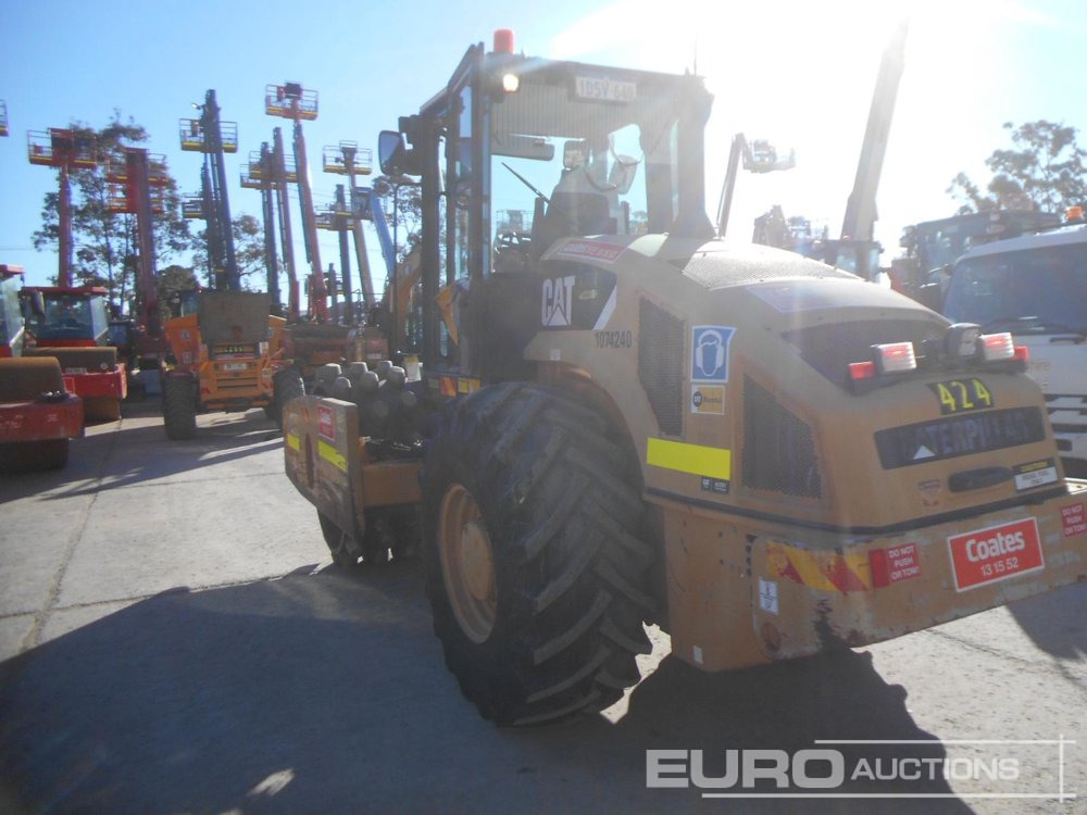 2011 CAT CP74 - Rodillo: foto 2 2011 CAT CP74 - Rodillo: foto 2