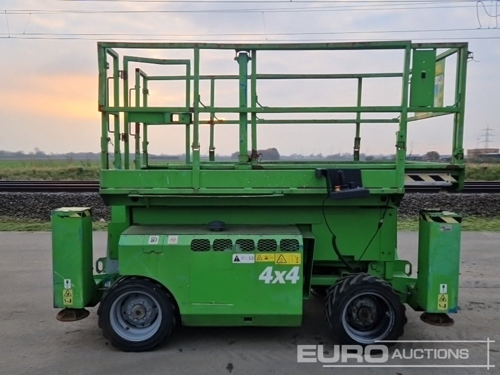 2011 Genie GS-3268 - Plataforma elevadora: foto 2 2011 Genie GS-3268 - Plataforma elevadora: foto 2