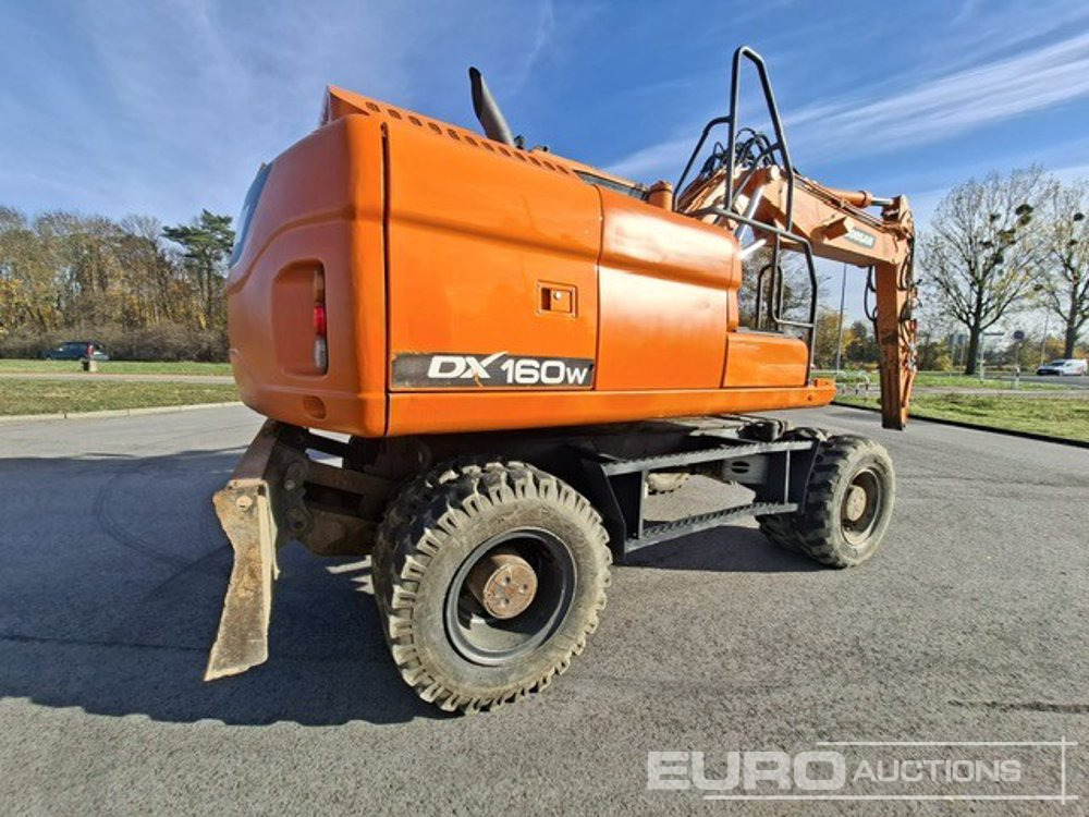 2013 Doosan DX160W-3 - Excavadora de ruedas: foto 4 2013 Doosan DX160W-3 - Excavadora de ruedas: foto 4