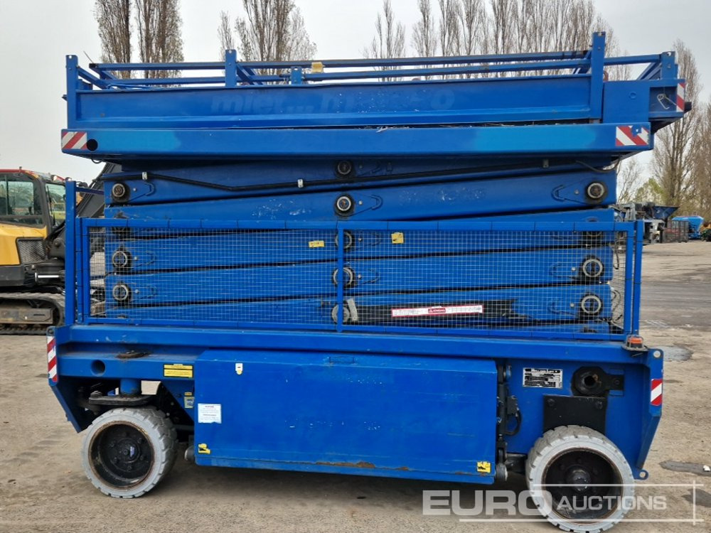 2013 Holland Lift N-165 EL12 - Plataforma elevadora: foto 5 2013 Holland Lift N-165 EL12 - Plataforma elevadora: foto 5