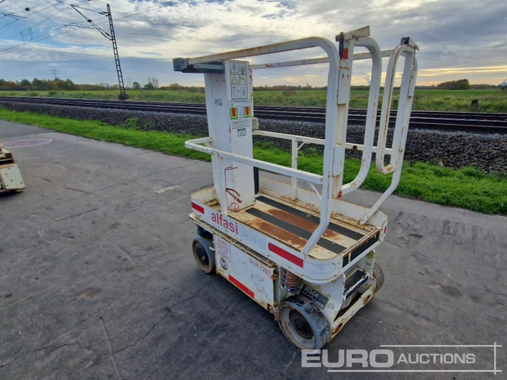 2013 JLG 1230ES - Plataforma de mástil vertical: foto 2 2013 JLG 1230ES - Plataforma de mástil vertical: foto 2