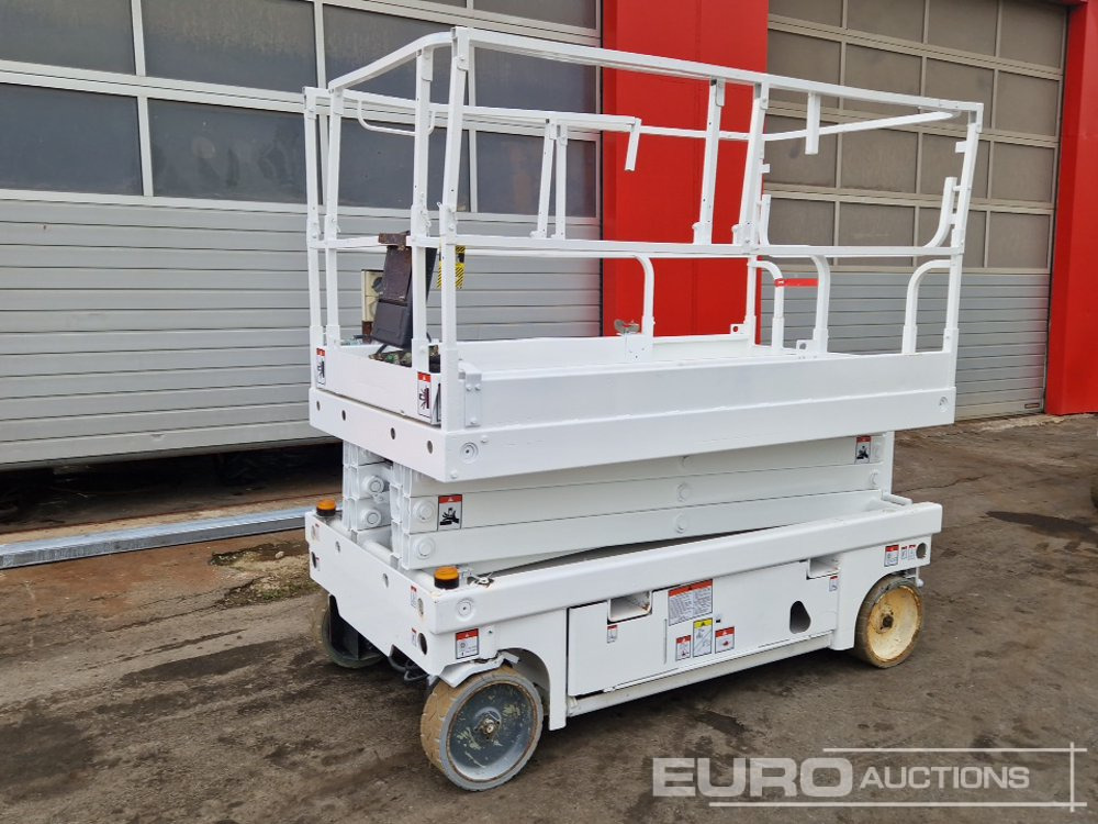 2014 Haulotte Compact 10 - Plataforma elevadora: foto 1 2014 Haulotte Compact 10 - Plataforma elevadora: foto 1
