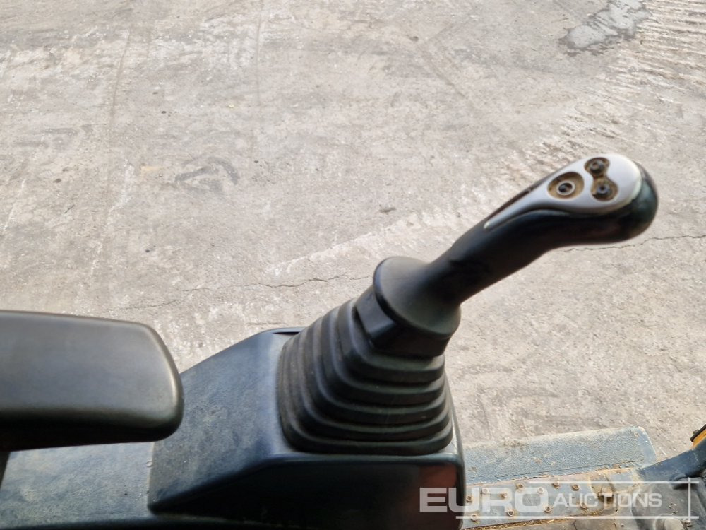 Excavadora de cadenas 2014 Hyundai R330LC-9A: foto 39