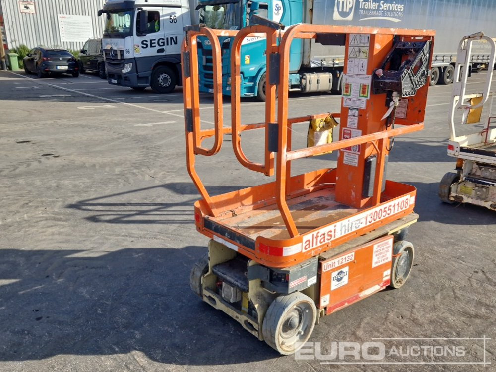 2014 JLG 1230ES - Plataforma de mástil vertical: foto 3 2014 JLG 1230ES - Plataforma de mástil vertical: foto 3