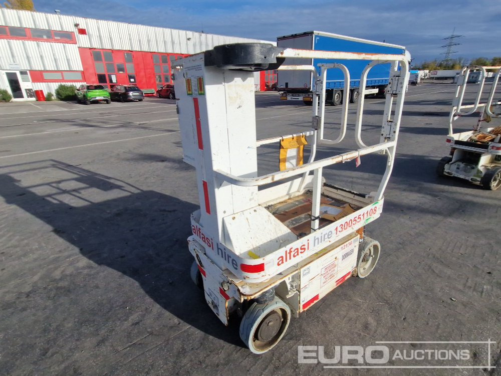 2014 JLG 1230ES - Plataforma de mástil vertical: foto 3 2014 JLG 1230ES - Plataforma de mástil vertical: foto 3