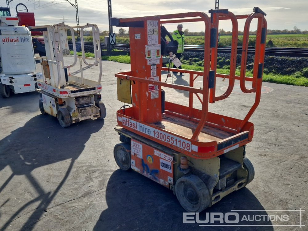 2014 JLG 1230ES - Plataforma de mástil vertical: foto 2 2014 JLG 1230ES - Plataforma de mástil vertical: foto 2