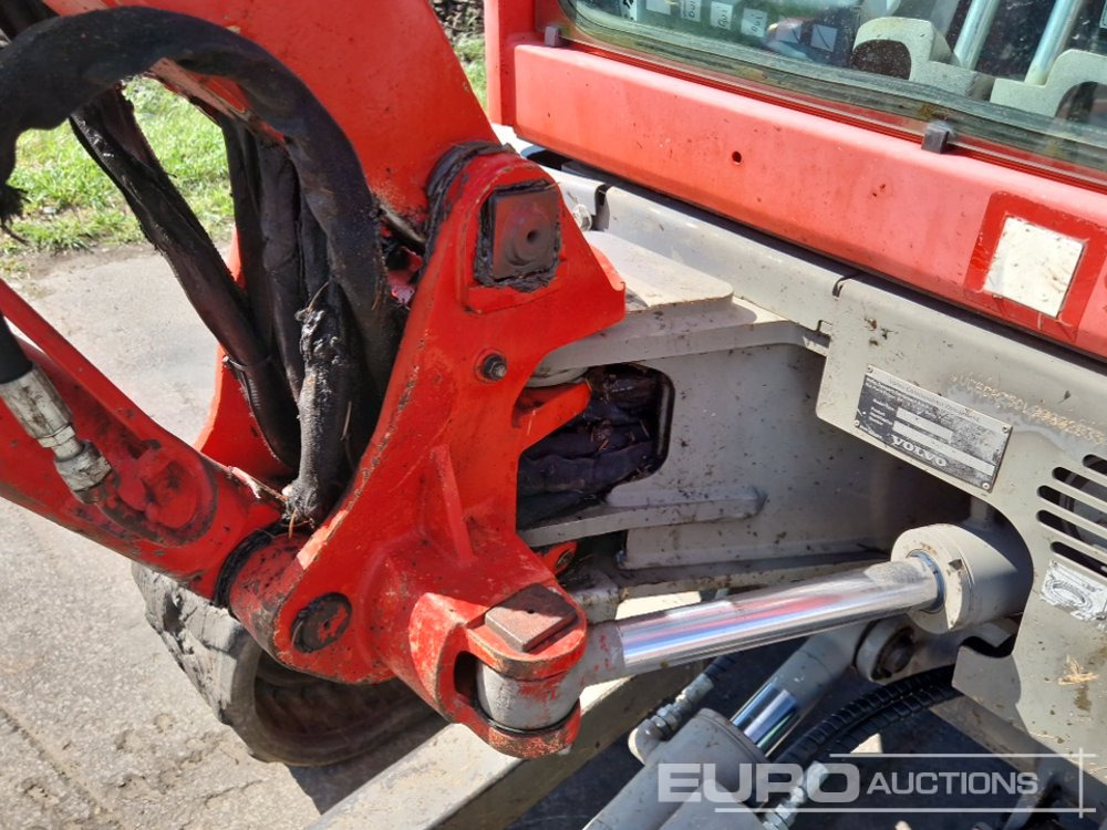 Miniexcavadora 2014 Volvo ECR25D: foto 24