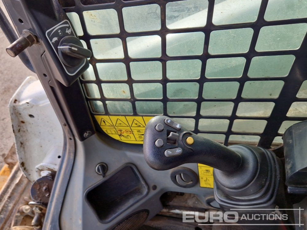 Minicargadora 2015 Bobcat T590: foto 28
