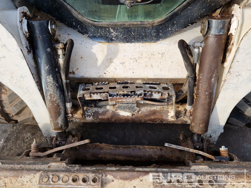 Minicargadora 2015 Bobcat T590: foto 15