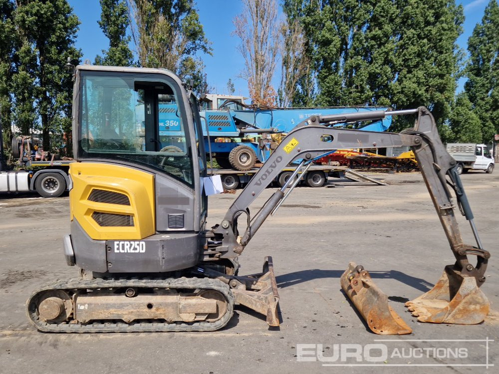 2015 Volvo ECR25D - Miniexcavadora: foto 5 2015 Volvo ECR25D - Miniexcavadora: foto 5