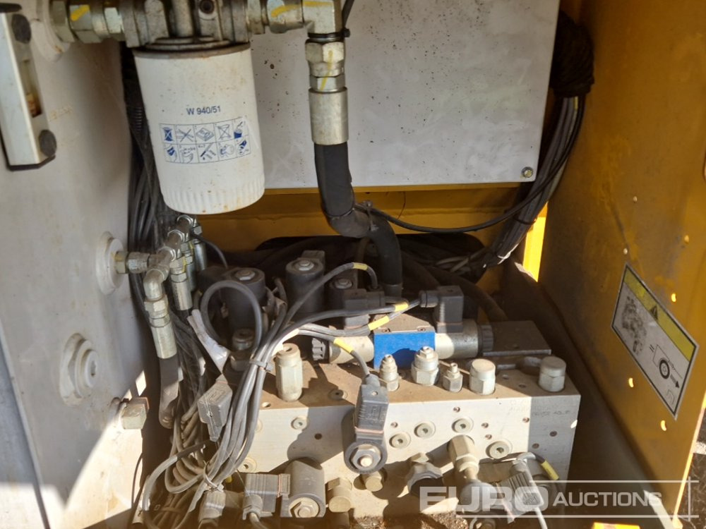 Plataforma de tijeras 2017 Haulotte Compact 12DX: foto 24 Plataforma de tijeras 2017 Haulotte Compact 12DX: foto 24