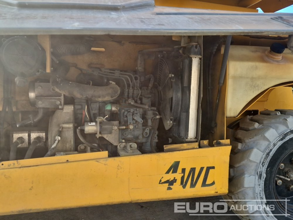 Plataforma de tijeras 2017 Haulotte Compact 12DX: foto 19 Plataforma de tijeras 2017 Haulotte Compact 12DX: foto 19