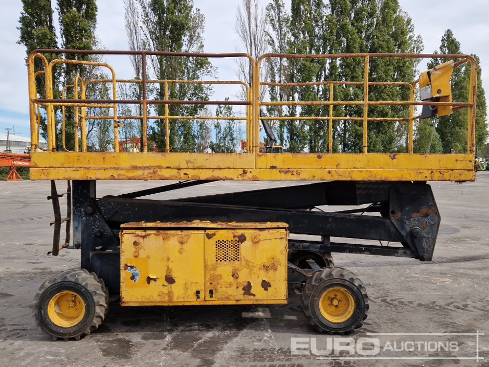 4x4 Diesel Scissor Lift - Plataforma elevadora: foto 5 4x4 Diesel Scissor Lift - Plataforma elevadora: foto 5