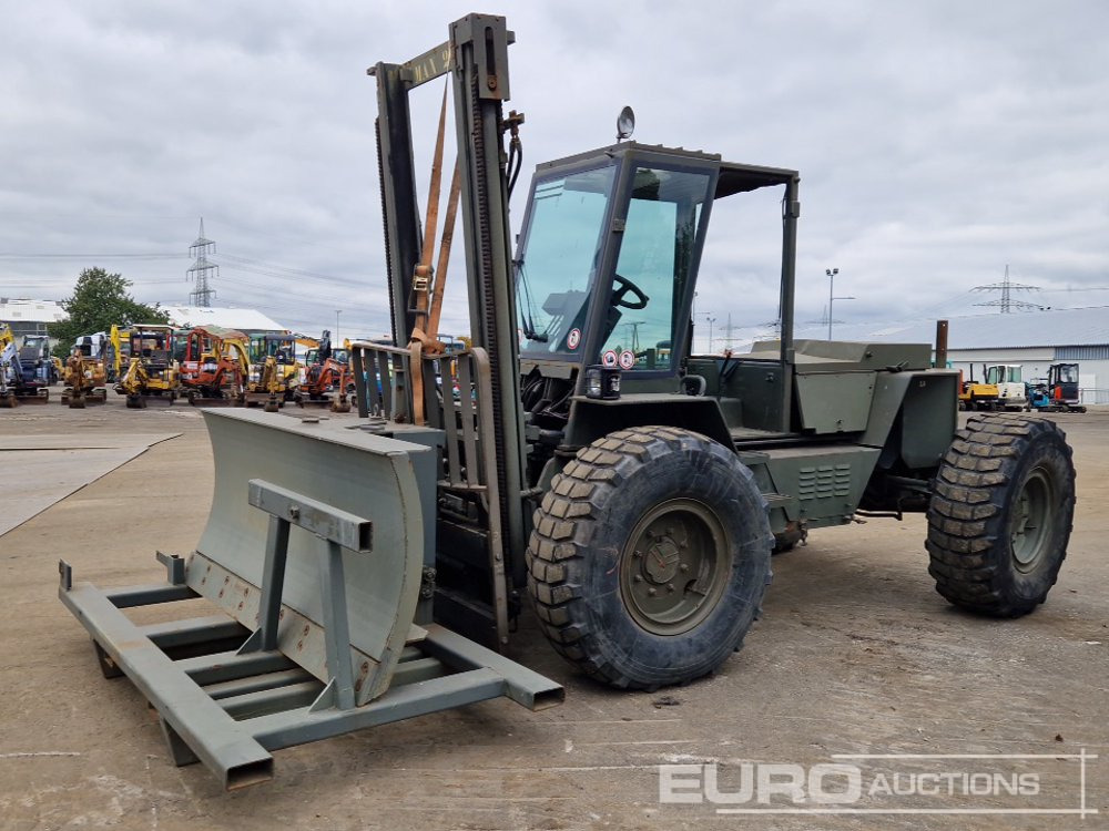 Climax 2.8 Ton Rough Terrain Forklift, 2 Stage Mast, Snowblade - Carretilla todo terreno: foto 1 Climax 2.8 Ton Rough Terrain Forklift, 2 Stage Mast, Snowblade - Carretilla todo terreno: foto 1
