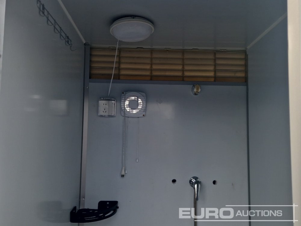 Contenedor marítimo Double Shower Container: foto 11 Contenedor marítimo Double Shower Container: foto 11