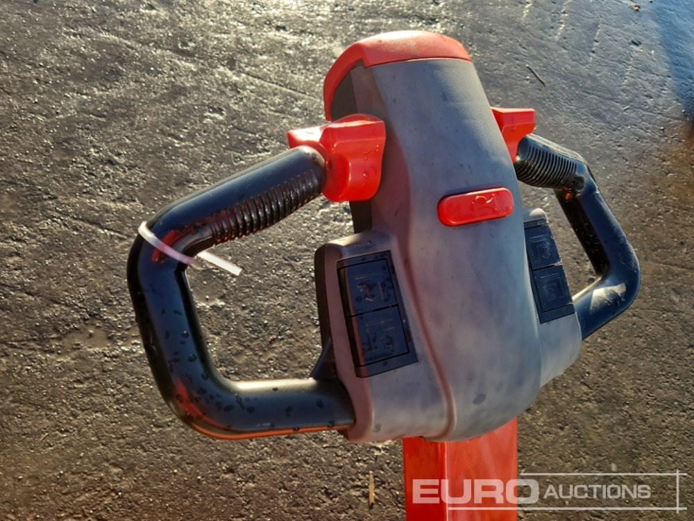 Equipo de manutención 2018 Linde ELectric Walk Behind Pallet Truck: foto 11 Equipo de manutención 2018 Linde ELectric Walk Behind Pallet Truck: foto 11