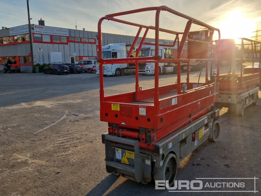 Haulotte Electric Scissor Lift - Plataforma elevadora: foto 5 Haulotte Electric Scissor Lift - Plataforma elevadora: foto 5