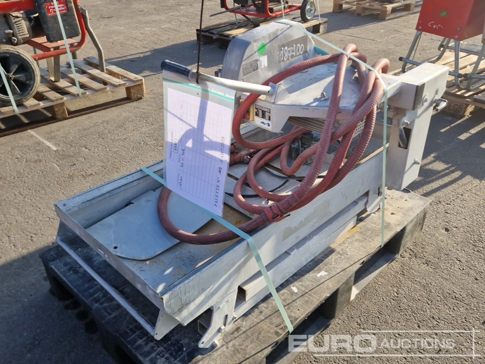 Husqvarna TS350E - Construcción de carreteras: foto 1 Husqvarna TS350E - Construcción de carreteras: foto 1