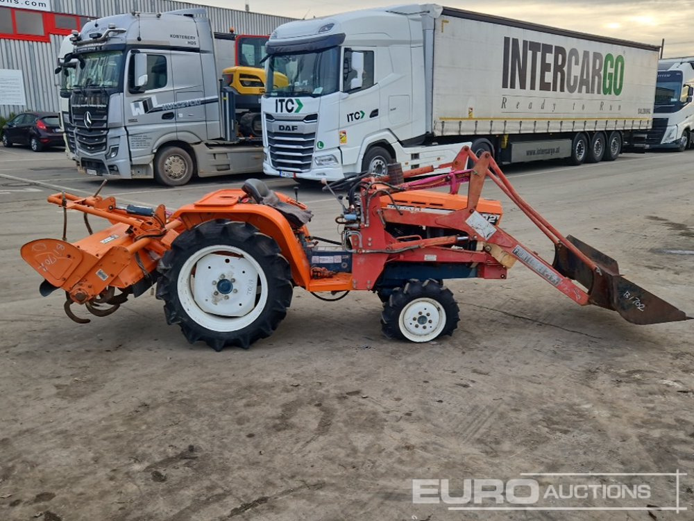 Kubota B1702 - Mini tractor: foto 5 Kubota B1702 - Mini tractor: foto 5