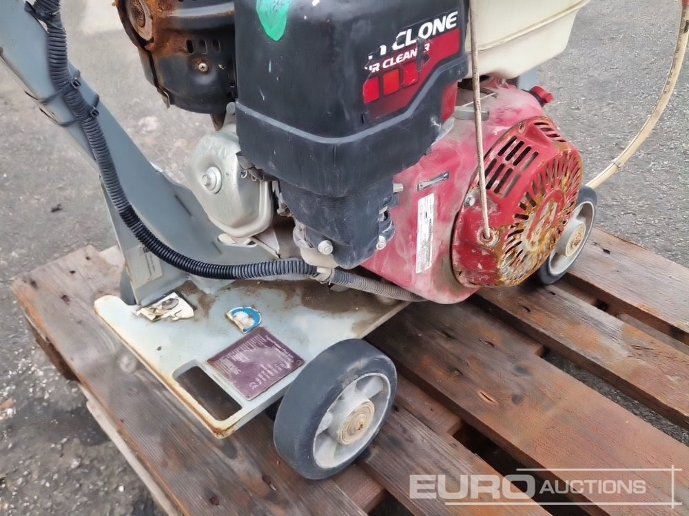 Lissmac COMPACTCUT 300P - Construcción de carreteras: foto 5 Lissmac COMPACTCUT 300P - Construcción de carreteras: foto 5