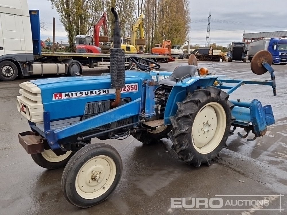 Mitsubishi D2350 - Mini tractor: foto 1 Mitsubishi D2350 - Mini tractor: foto 1