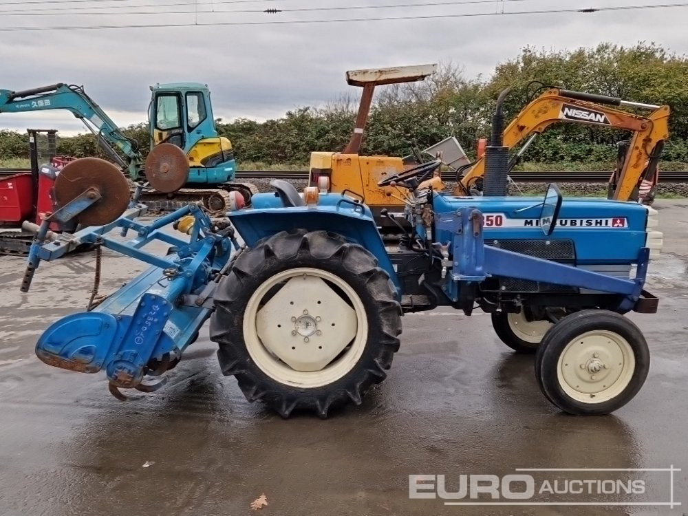 Mitsubishi D2350 - Mini tractor: foto 5 Mitsubishi D2350 - Mini tractor: foto 5