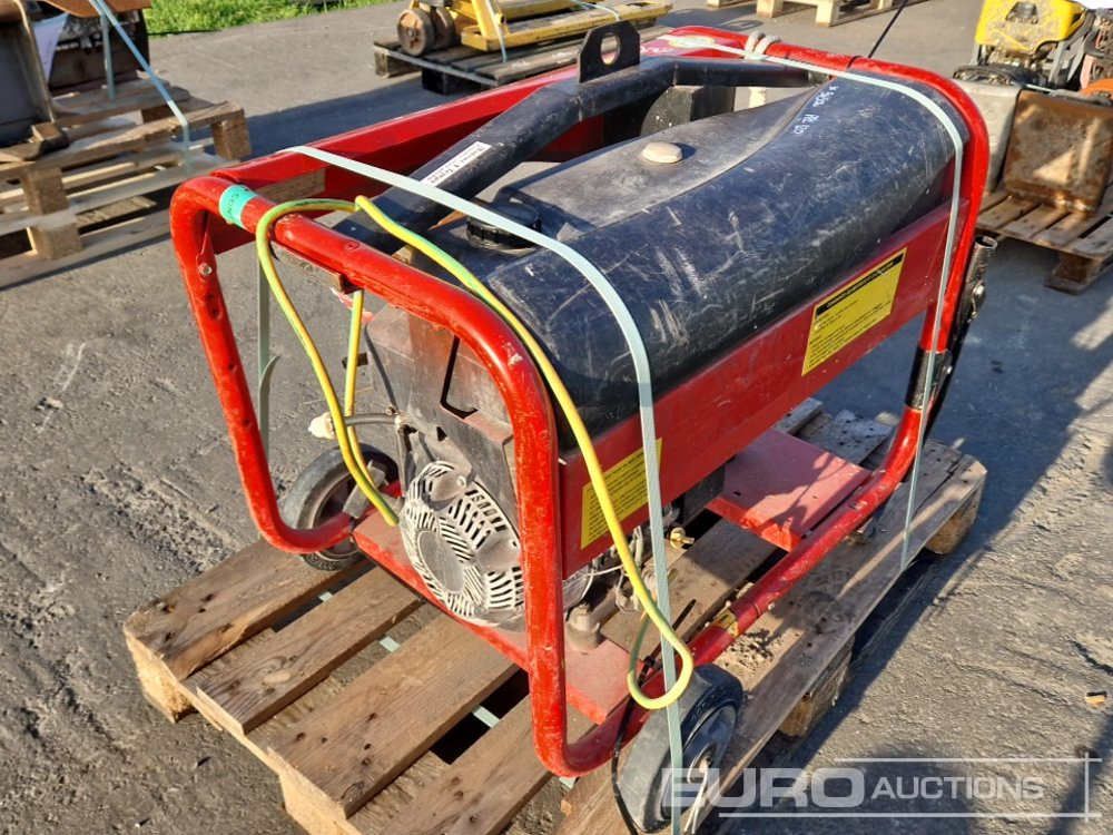 SDMO PERFORM 4500 XL - Generador industriale: foto 1 SDMO PERFORM 4500 XL - Generador industriale: foto 1