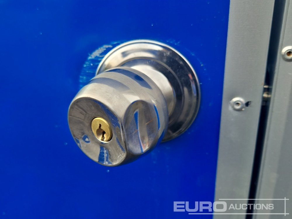 Contenedor marítimo Shower + Toilet Combi Container: foto 10 Contenedor marítimo Shower + Toilet Combi Container: foto 10