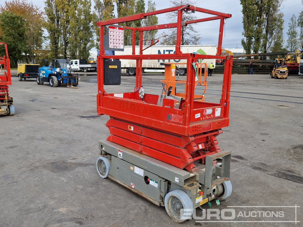 SkyJack Electric Scissor Lift - Plataforma elevadora: foto 2 SkyJack Electric Scissor Lift - Plataforma elevadora: foto 2